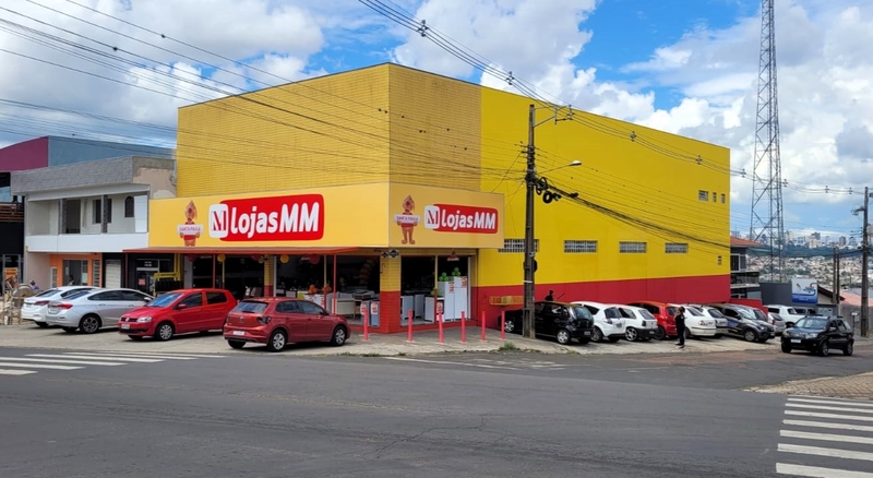 Lojas MM realiza bazar promocional todas as quartas
