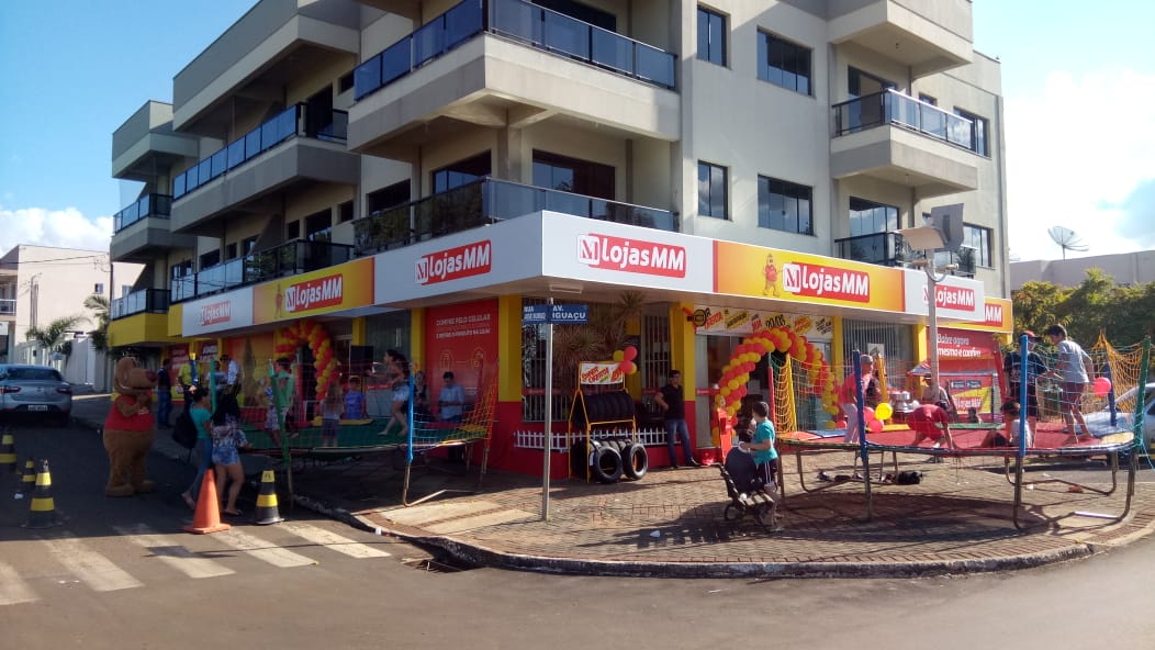 Foto 3 / Mangueirinha ganha primeira filial da Lojas MM