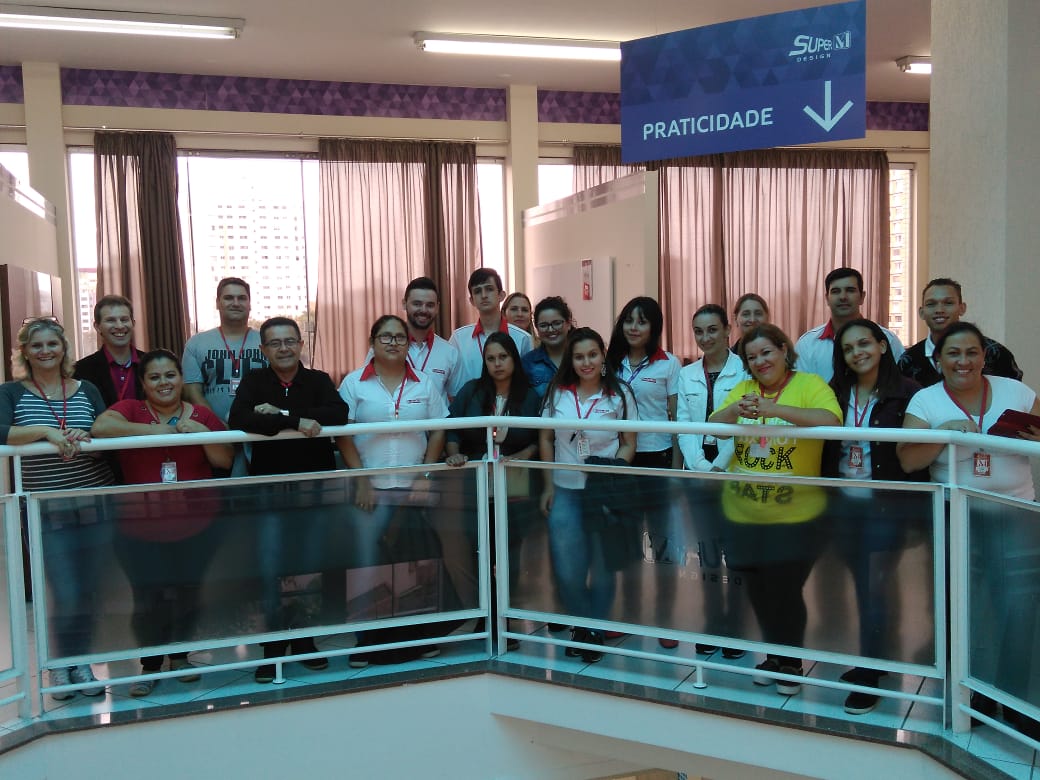 Foto 1 / Novos colaboradores são integrados ao grupo