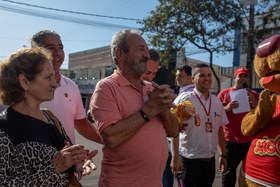 Foto 1 / Cliente de Campo Mourão é o ganhador do Caminhão de Prêmios MM