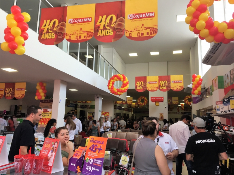 Semana do Brasil: Lojas MM terá descontos de grandes liquidações