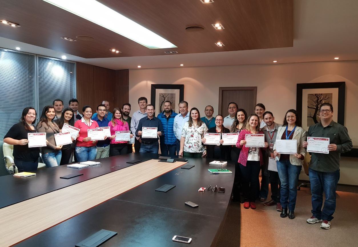 Colaboradores MM são certificados em Alfabetização de Dados